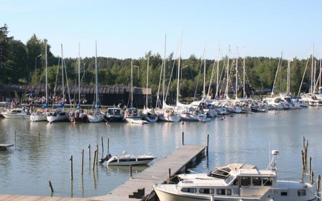 Peterzens Boathouse