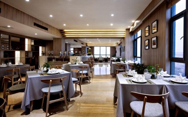 Atour Xi'an Yanta Hotel