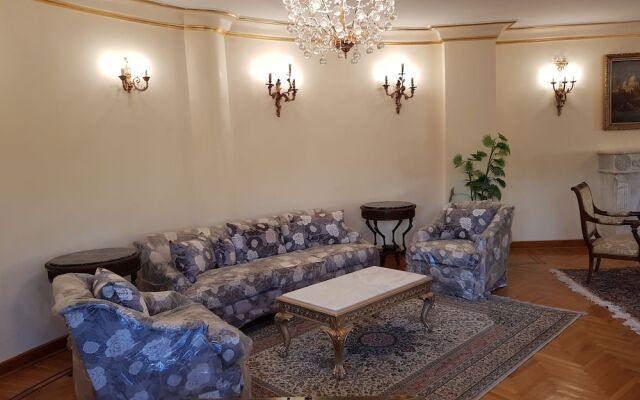 El Choueifat Apartments