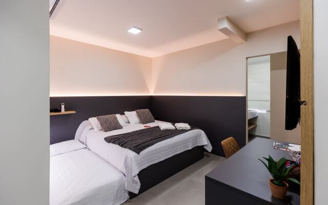 Tonello Business Hotel