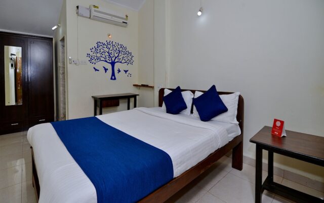 OYO 833 Hotel Prince Santosh Holiday Homes