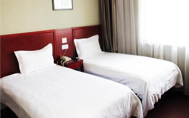 GreenTree Alliance Shanghai Fengzhuang Metro Station Hotel