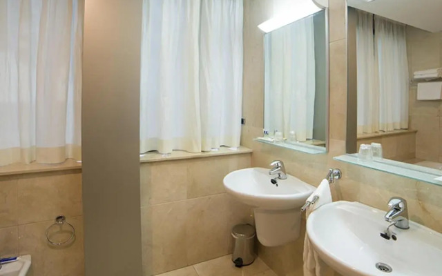 Encasa Hotel Almansa