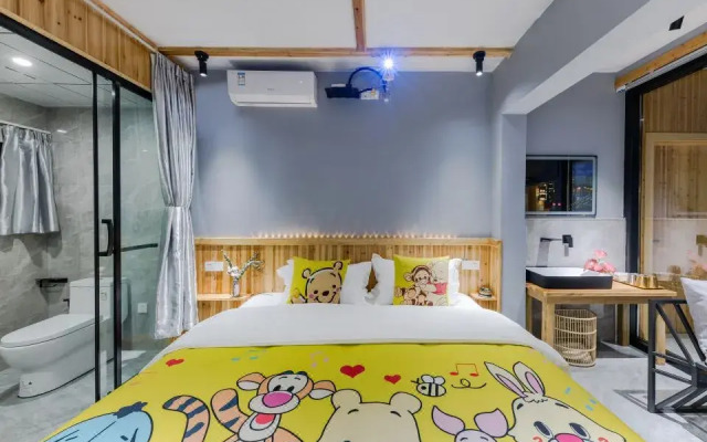 Huasao·1949 Designer Parent-Child Vacation Type Smart Homestay (Nanjing Yunshuiyao Waterwheel Store）