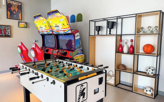 Pure Voyage Town Square