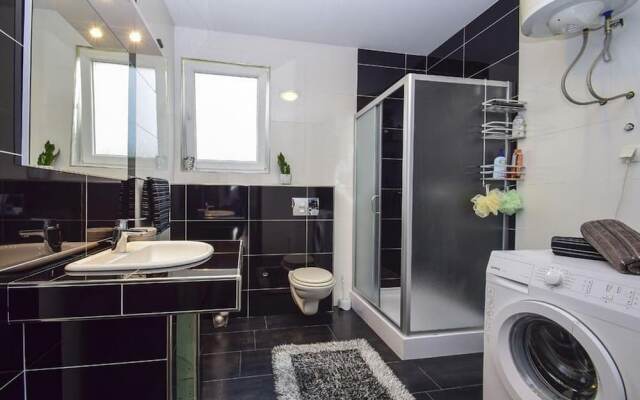 Holiday Home Divna