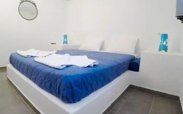 Blue Era Apartments
