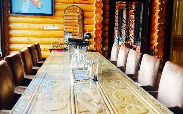 Red Rock Hotel