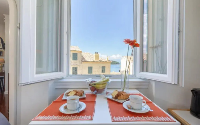 Dousmani Corfu Old Town Studio Suite