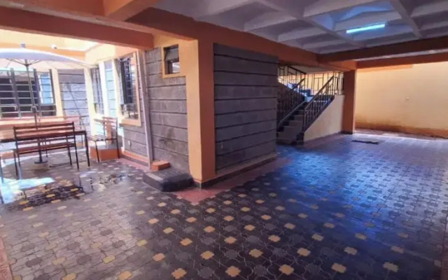 Zedek Suites