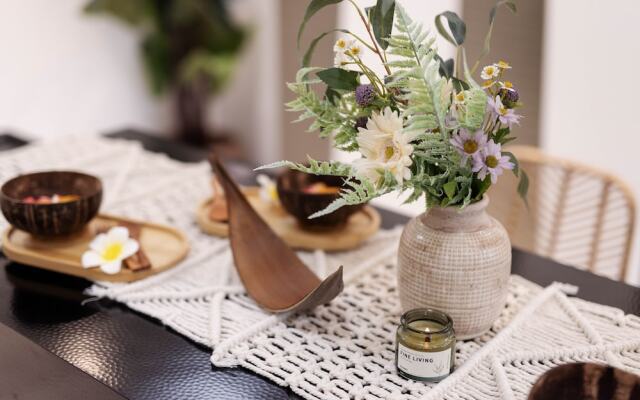 25000sqft Grand Luxe Villa PJ 13BR 42Pax