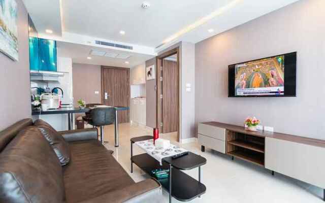 Centara Grand Avenue by Pattaya Holiday