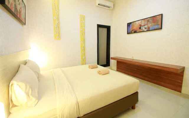 Savita Garden Inn
