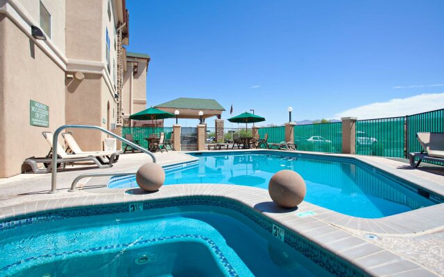 Country Inn & Suites by Radisson, Tucson City Center, AZ
