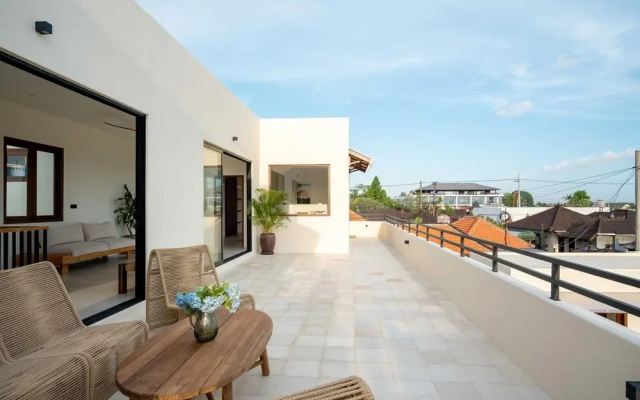Rumah Tiha - Launch Promo Luxury 6BR Villa in Pererenan Canggu