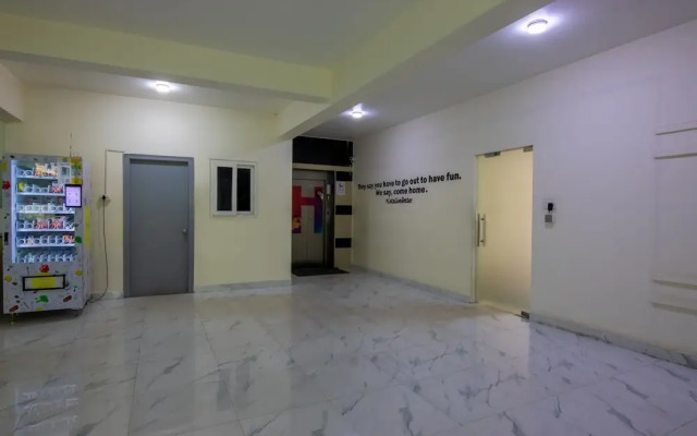Housr 50 Luxury Rooms Near Cyber Tower