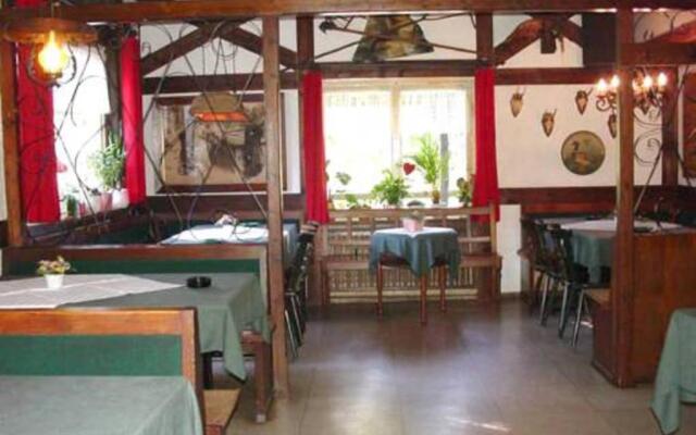 Gasthaus-Pension Zum Brandweiher