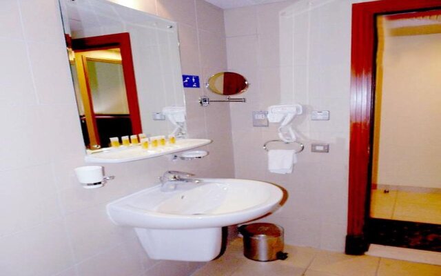 Taiba Al Deafah Hotel