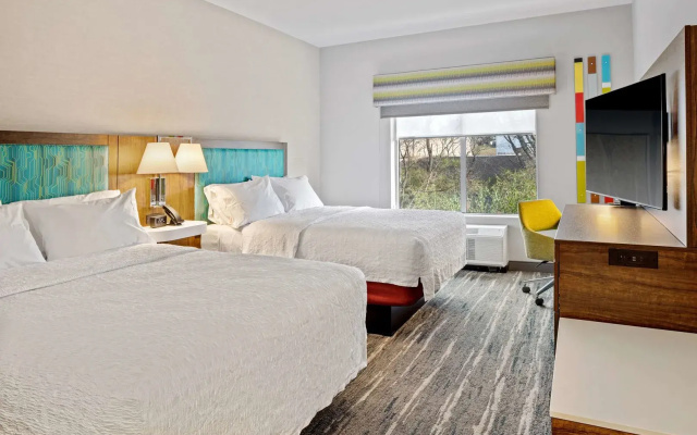 Hampton Inn & Suites Cincinnati West
