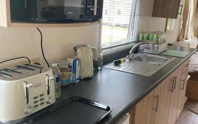 Parkdean Static Caravan on Cherry Tree h