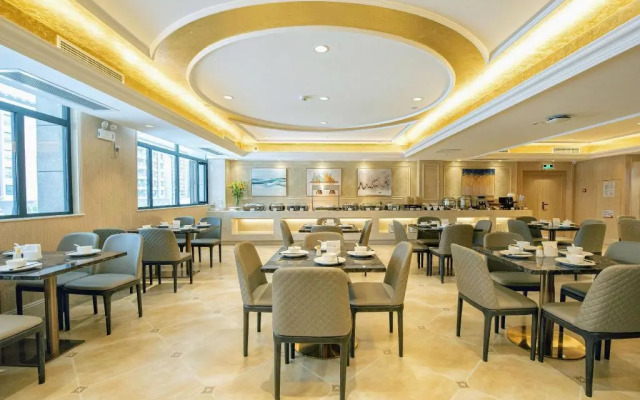 Vienna Hotel Guangdong Foshan Sanshui Forest Park