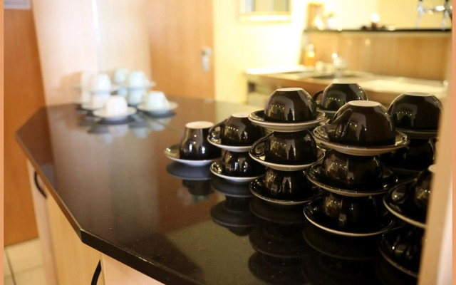 Confour Hotel