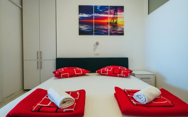 Apartments Lovre