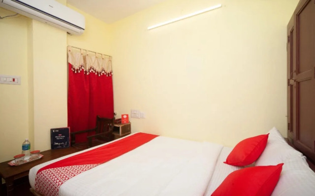 OYO 26168 The Clock Tower Hotel