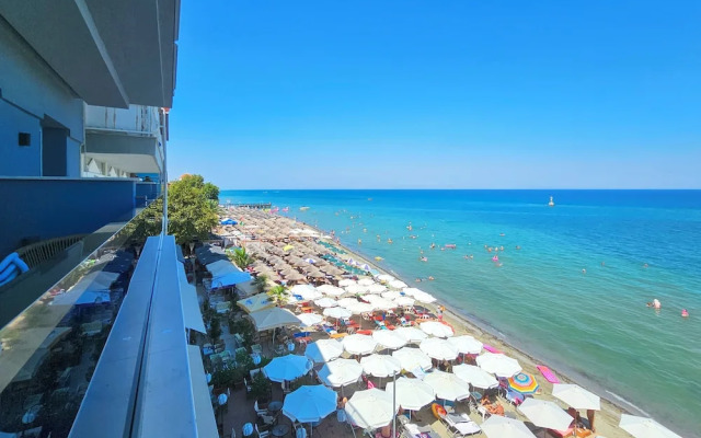 Akteon Girni Hotel
