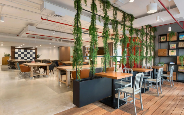 TRYP by Wyndham Dubai Hotel