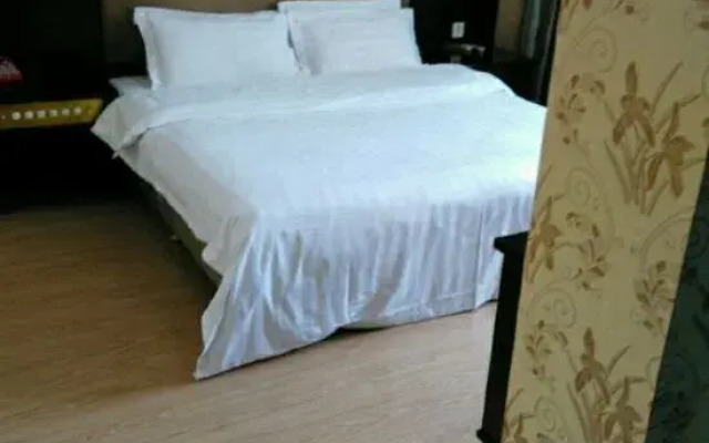 Donglai Business Hotel