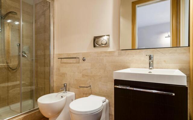 Studio La Romantica con Terrazzino by Wonderful Italy