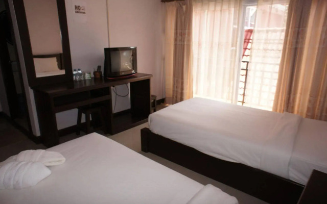 Phou Ang Kham 2 Hotel