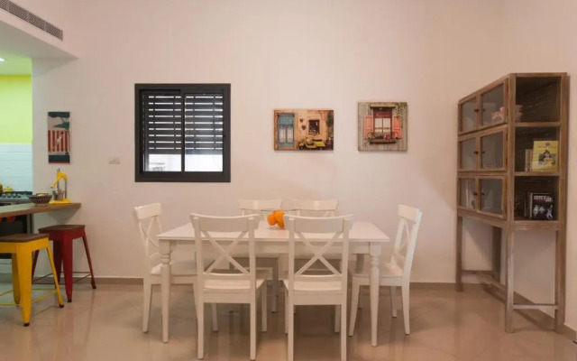 Pinsker 54 Apartment