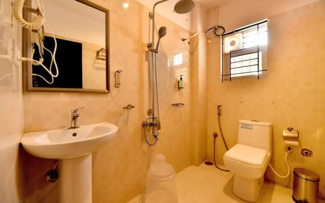 Vera by Bisque Brookefield