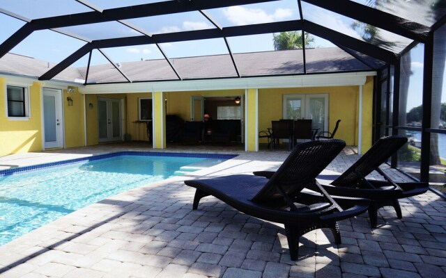 Casa Delo With Oversized Pool 1028