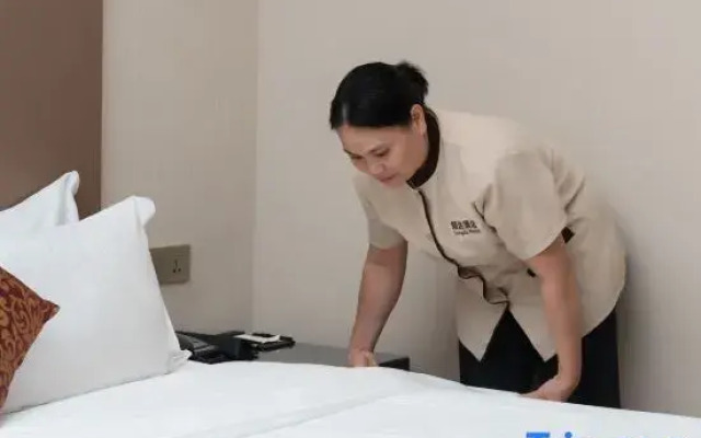 Zhongshan Randa Plaza Rezen Select Hotel