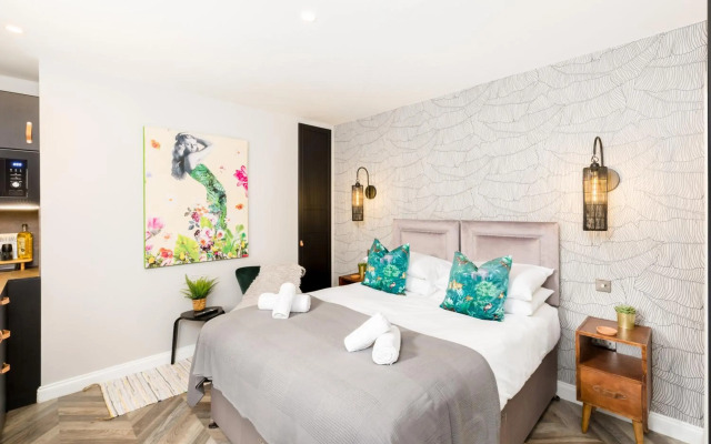 The Shirt Factory Apartments