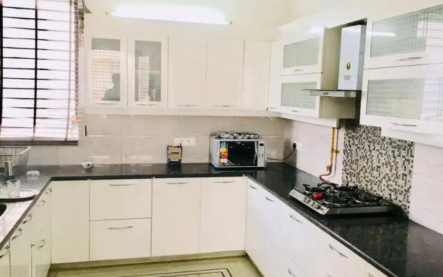 Beautiful Modern 3 Bhk for Guest