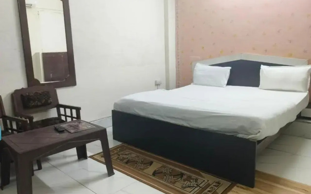Oyo 40431 Hotel Amar Prem