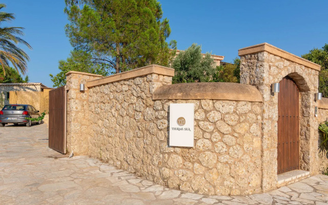 Thermesea Luxury Lodge