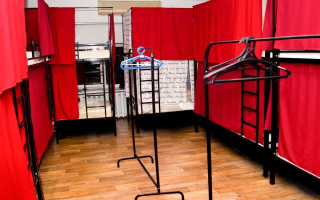 Fortuna Inn - Hostel