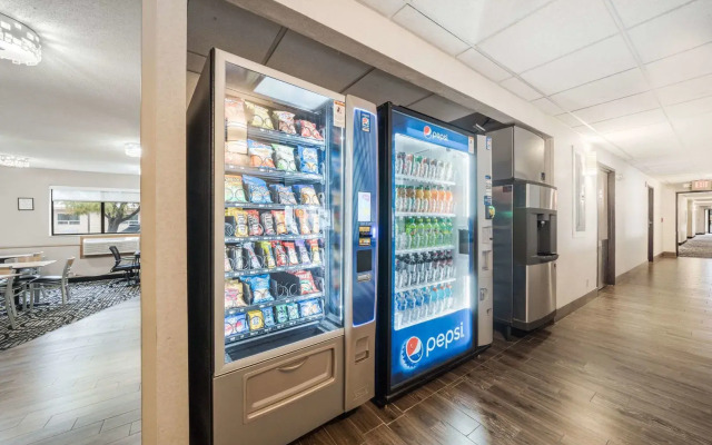 Quality Inn & Suites Sioux Falls South