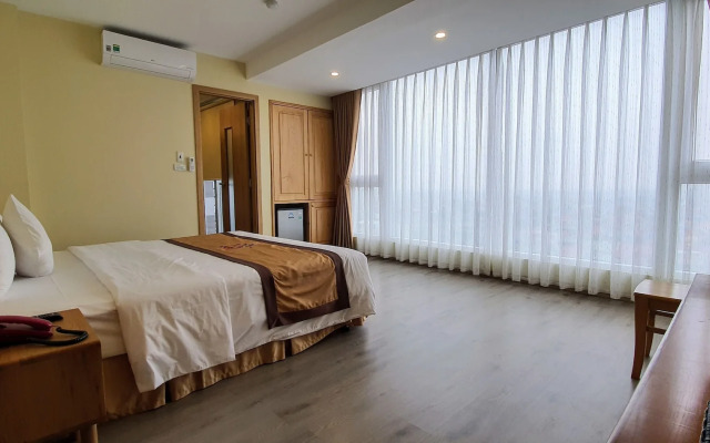 Queen Hotel Ninh Binh