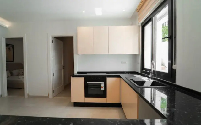 Villa Malaga Luxury for 10 in Central Marsa