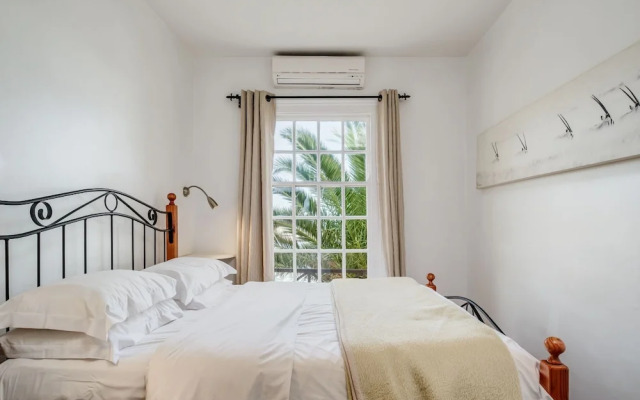 Camps Bay Terrace Palm Suite