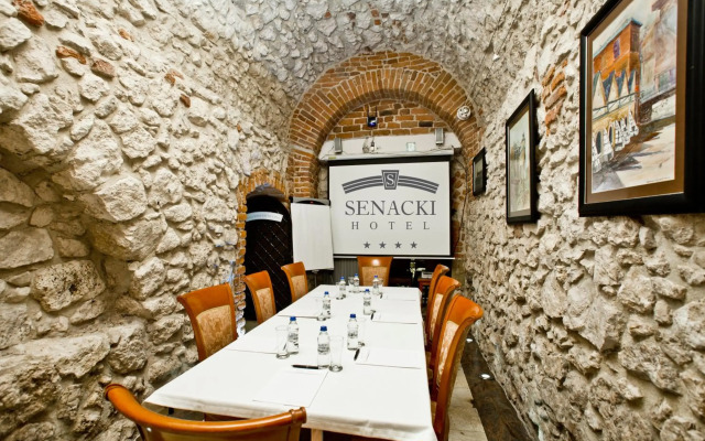 Hotel Senacki