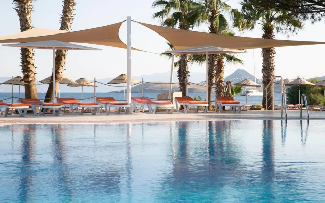 Bodrum Sea Side Beach Club Hotel