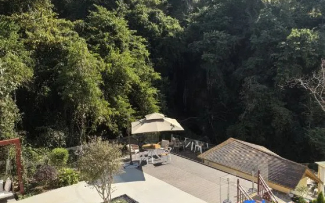 Mangshi Mang · Senyang Homestay (Peacock Lake Ecological Tourism Area) – Outside – Dehong