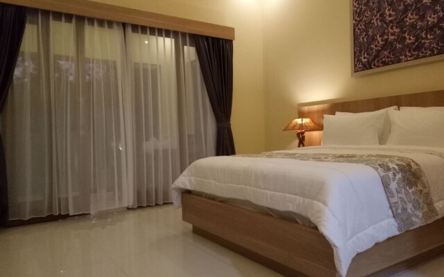 Kubu Kulat Villa